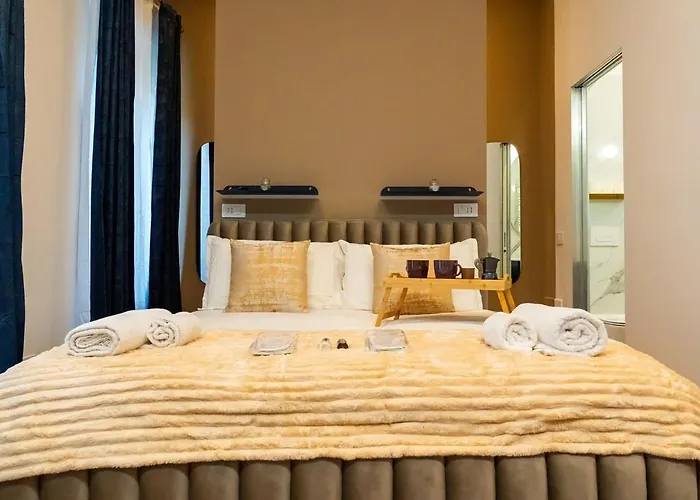 3 Suites, Freestanding Tub, Xl Luxury Rom
